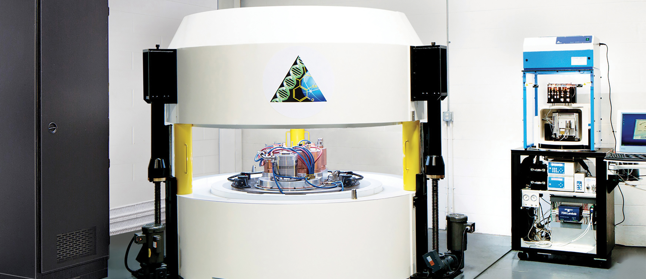 BG-95 Self-Shielded Cyclotron